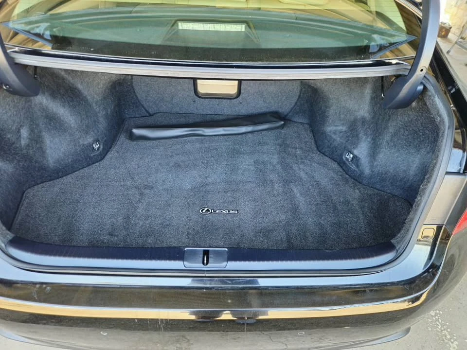 2015 Lexus ES 6th Gen - Image 18 of 19