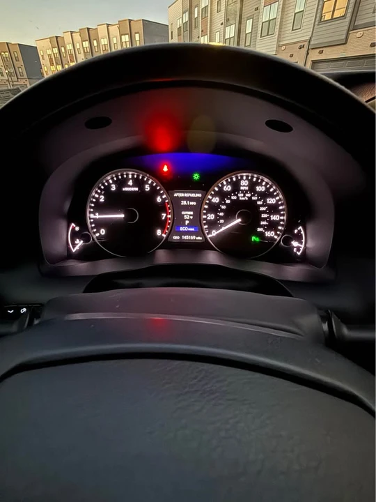 2015 Lexus ES 6th Gen - Image 12 of 20