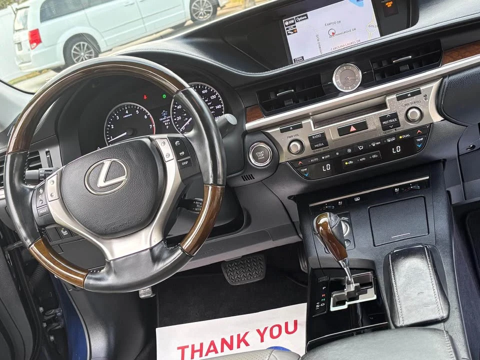 2015 Lexus ES 6th Gen - Image 8 of 16