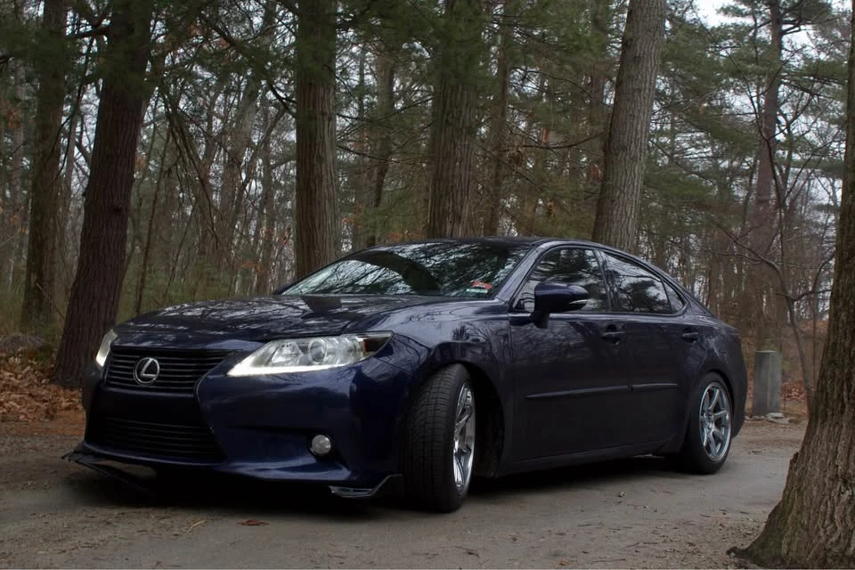 2015 Lexus ES 6th Gen - Image 4 of 6
