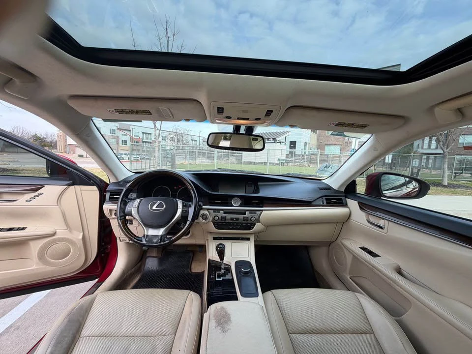 2015 Lexus ES 6th Gen - Image 3 of 19
