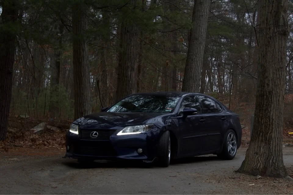 2015 Lexus ES 6th Gen - Image 2 of 6
