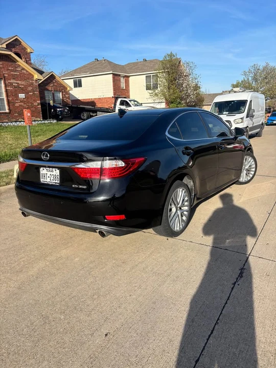 2015 Lexus ES 6th Gen - Image 7 of 14