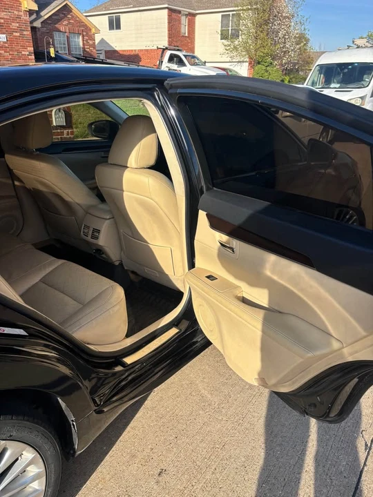 2015 Lexus ES 6th Gen - Image 14 of 14