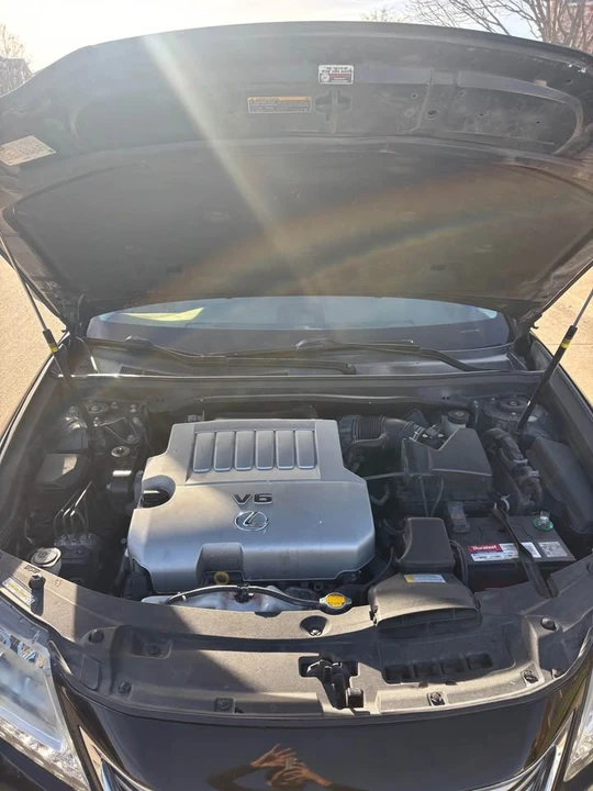 2015 Lexus ES 6th Gen - Image 11 of 14