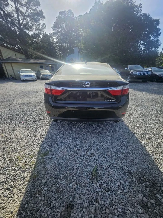2015 Lexus ES 6th Gen - Image 4 of 8