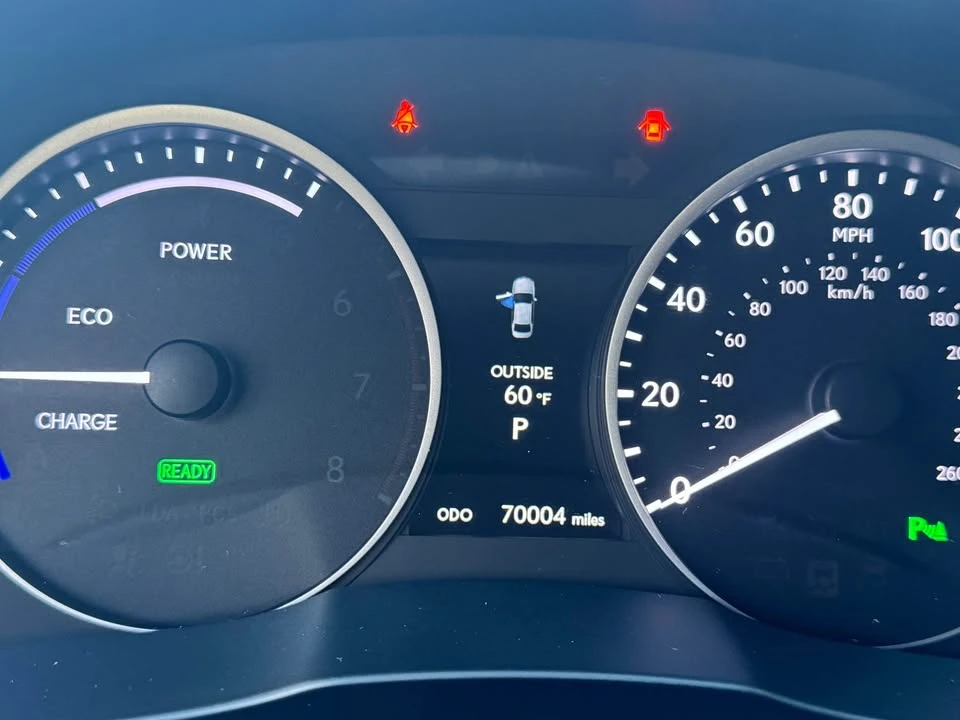 2015 Lexus ES 6th Gen - Image 6 of 16