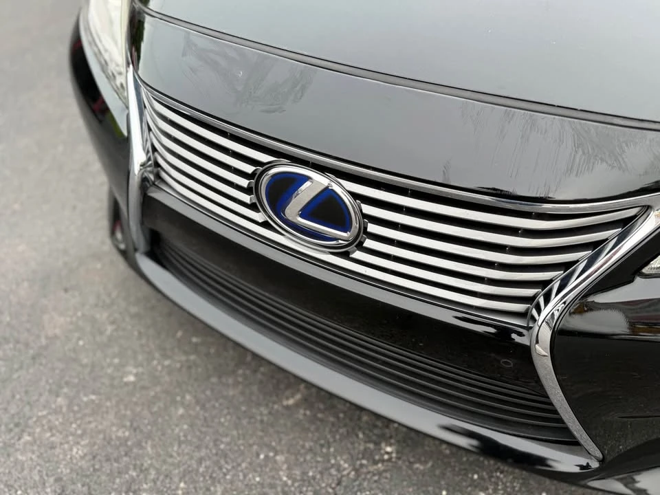 2015 Lexus ES 6th Gen - Image 9 of 20