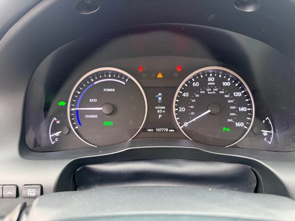 2015 Lexus ES 6th Gen - Image 12 of 20