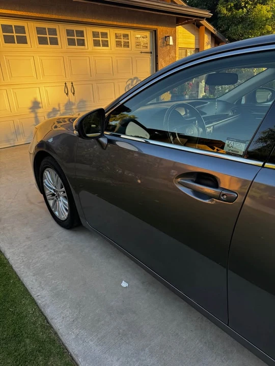 2015 Lexus ES 6th Gen - Image 6 of 17