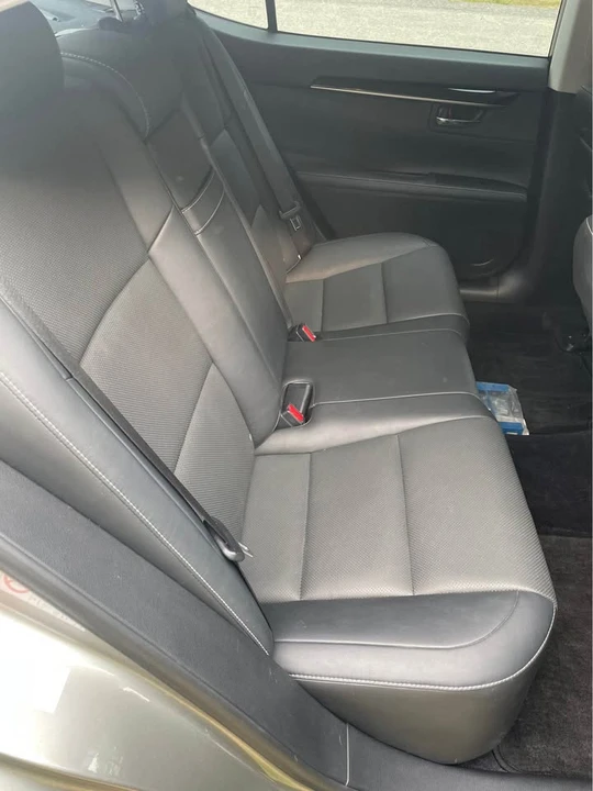 2015 Lexus ES 6th Gen - Image 6 of 7