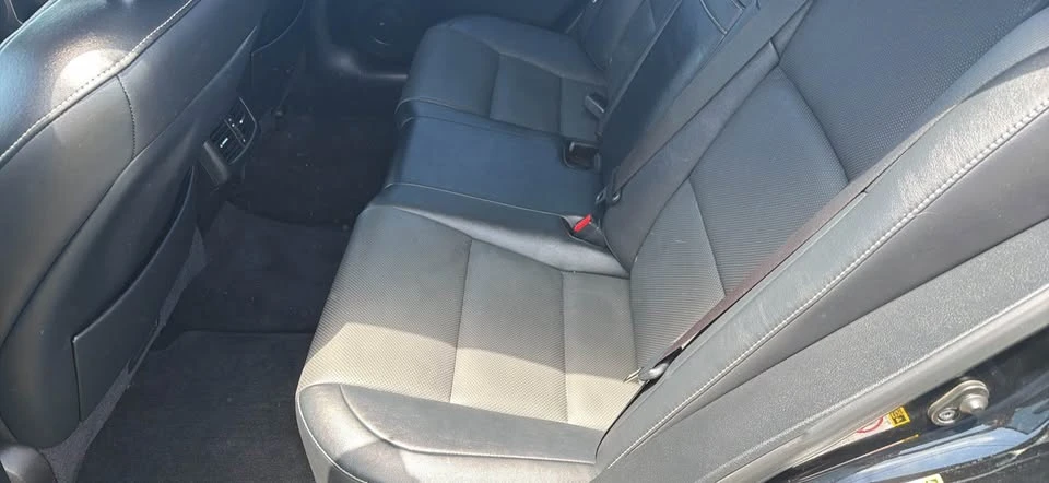 2015 Lexus ES 6th Gen - Image 7 of 8
