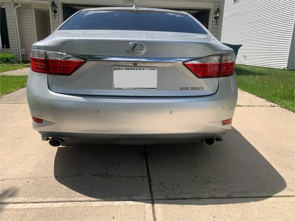 2015 Lexus ES 6th Gen - Image 6 of 14