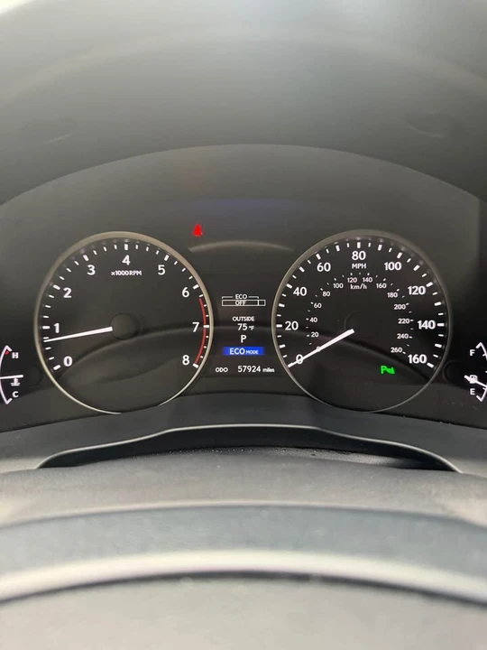 2015 Lexus ES 6th Gen - Image 14 of 20