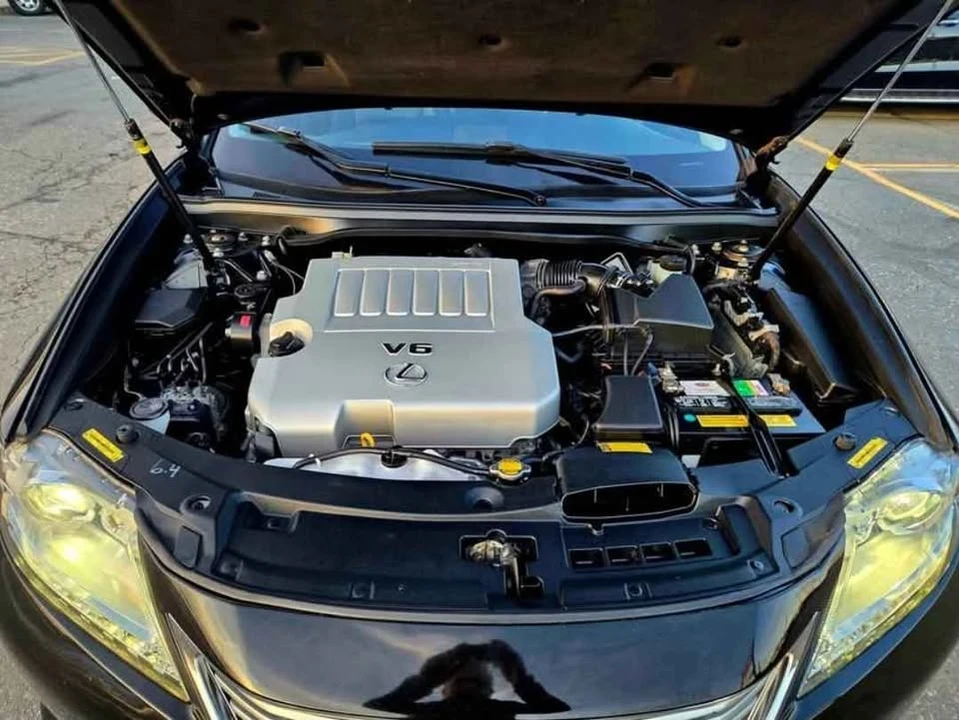 2015 Lexus ES 6th Gen - Image 18 of 18