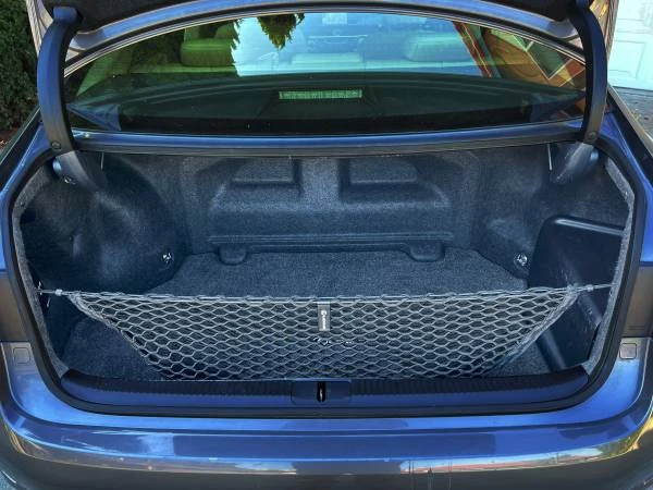 2015 Lexus ES 6th Gen - Image 11 of 13