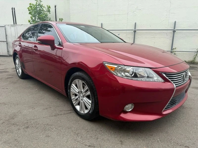 2015 Lexus ES 6th Gen - Image 3 of 12