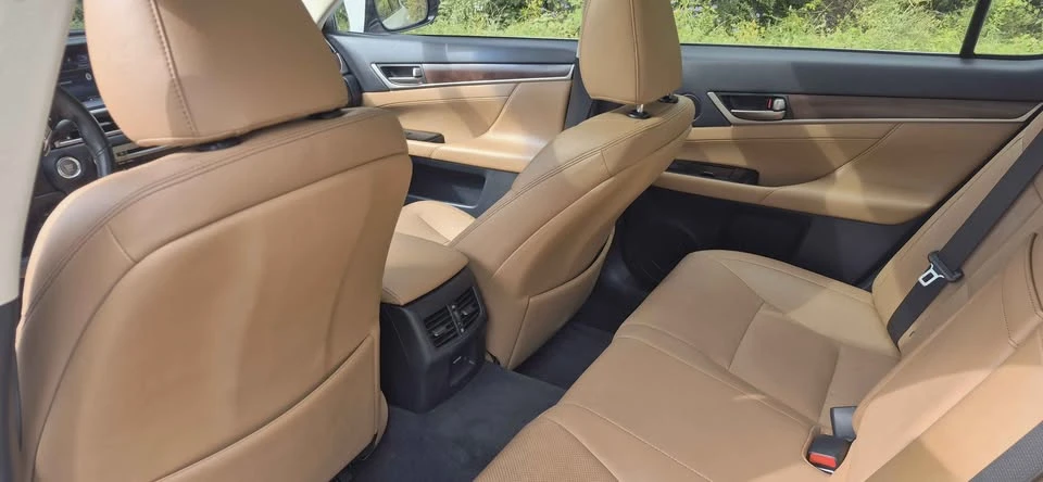 2015 Lexus GS 4th Gen - Image 8 of 10