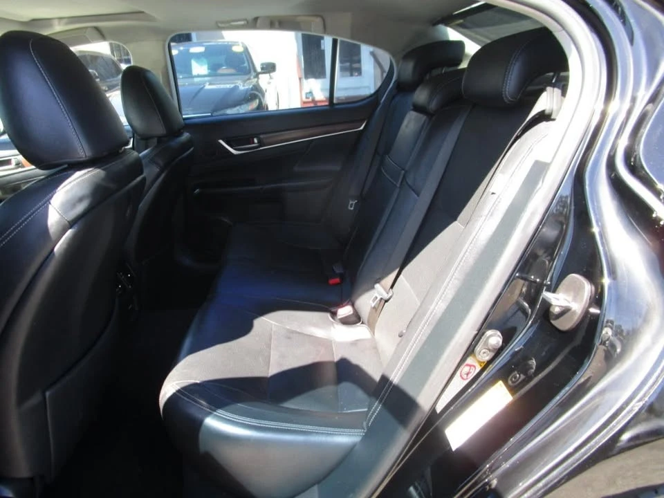 2015 Lexus GS 4th Gen - Image 11 of 20