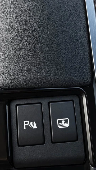 2015 Lexus GS 4th Gen - Image 12 of 12