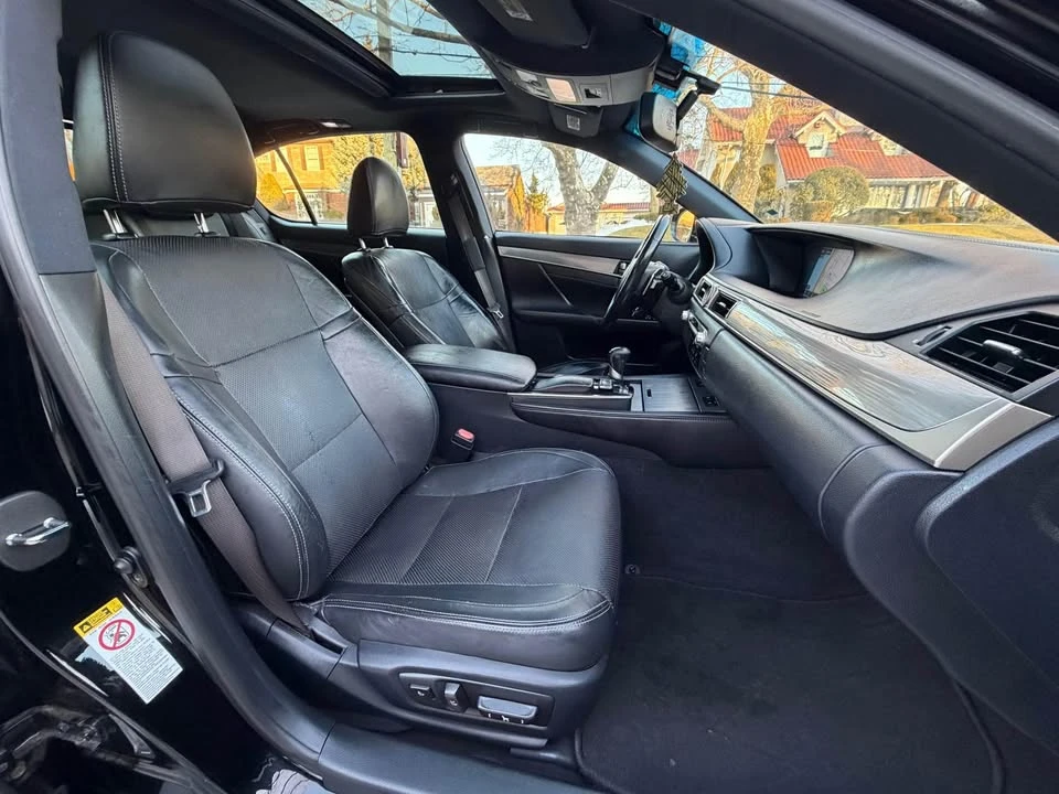 2015 Lexus GS 4th Gen - Image 16 of 20