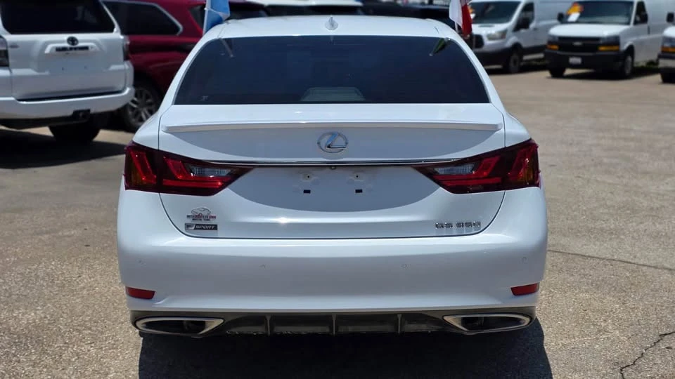 2015 Lexus GS 4th Gen - Image 4 of 10
