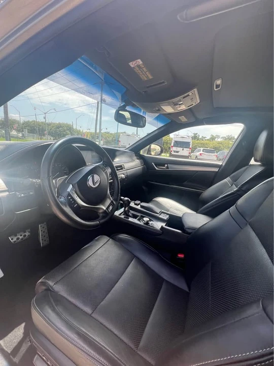 2015 Lexus GS 4th Gen - Image 11 of 13