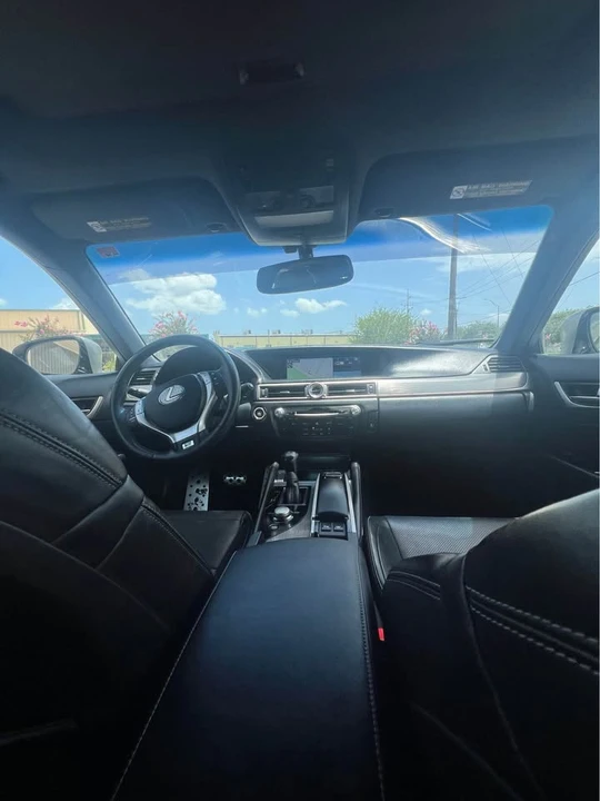 2015 Lexus GS 4th Gen - Image 9 of 13