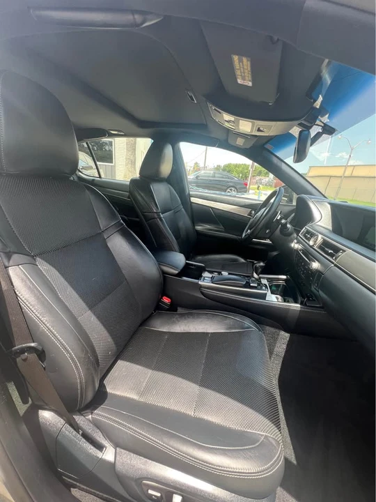 2015 Lexus GS 4th Gen - Image 10 of 13