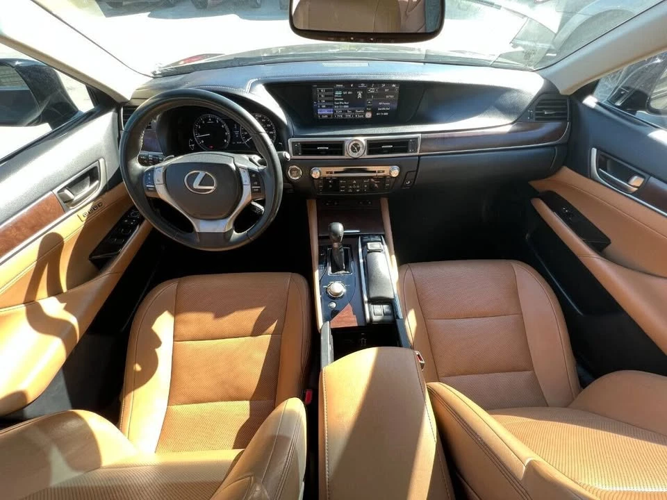 2015 Lexus GS 4th Gen - Image 8 of 13