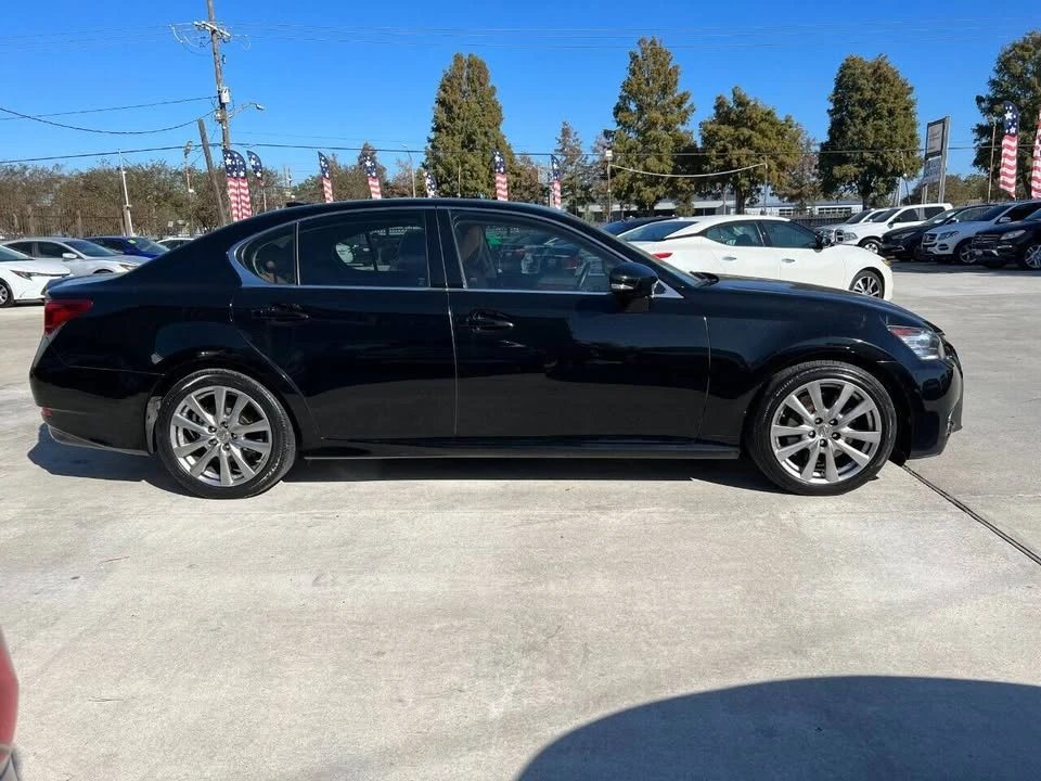 2015 Lexus GS 4th Gen - Image 4 of 13