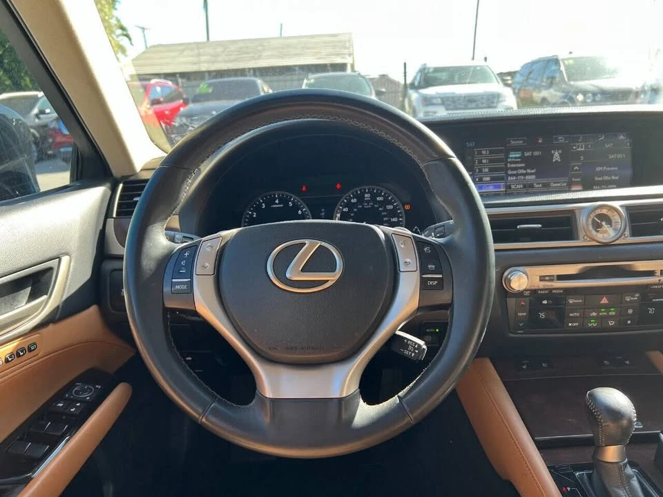 2015 Lexus GS 4th Gen - Image 7 of 13