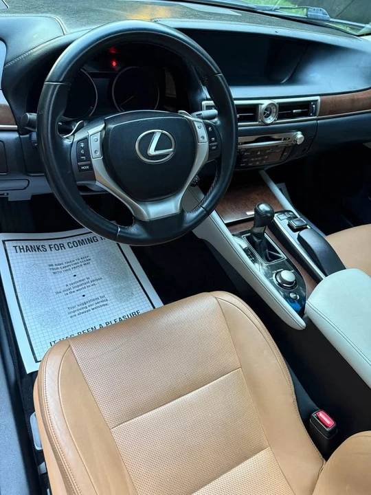 2015 Lexus GS 4th Gen - Image 12 of 20