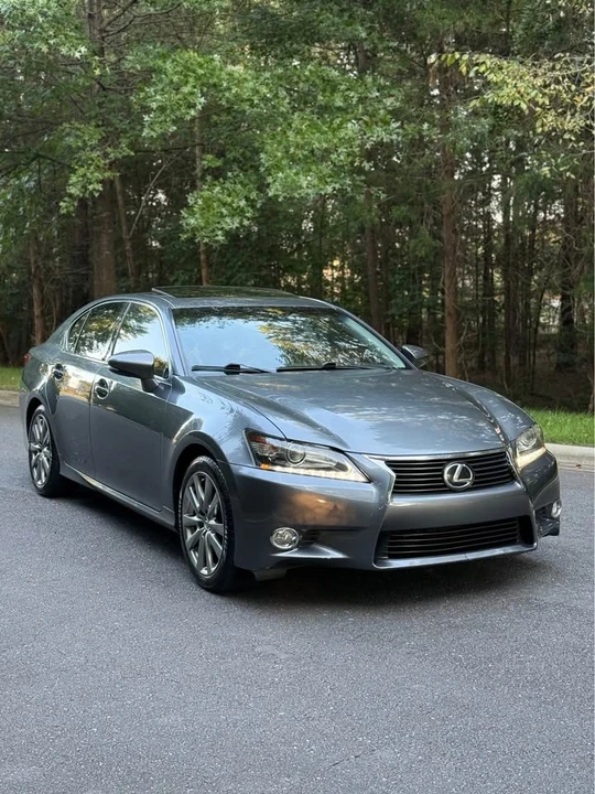 2015 Lexus GS 4th Gen - Image 2 of 20