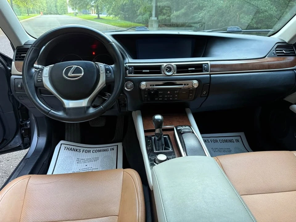 2015 Lexus GS 4th Gen - Image 13 of 20
