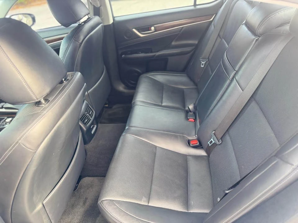 2015 Lexus GS 4th Gen - Image 8 of 18