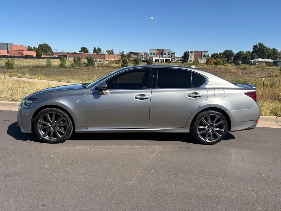 2015 Lexus GS 4th Gen - Image 2 of 9