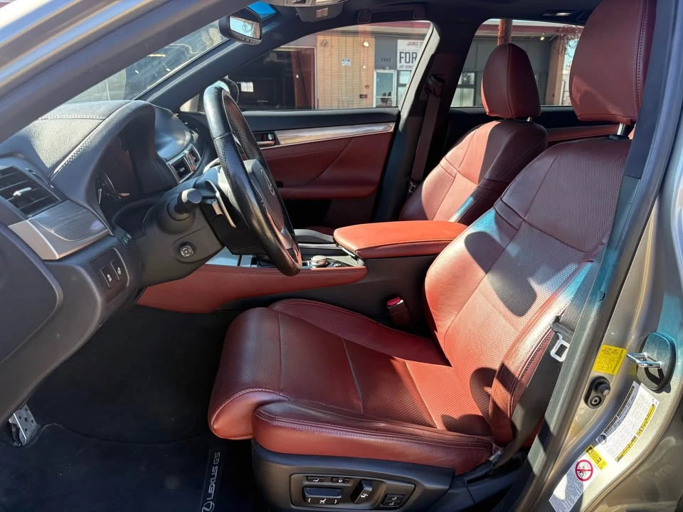 2015 Lexus GS 4th Gen - Image 5 of 9