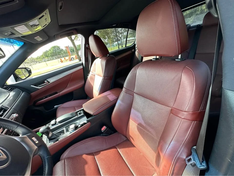 2015 Lexus GS 4th Gen - Image 11 of 15