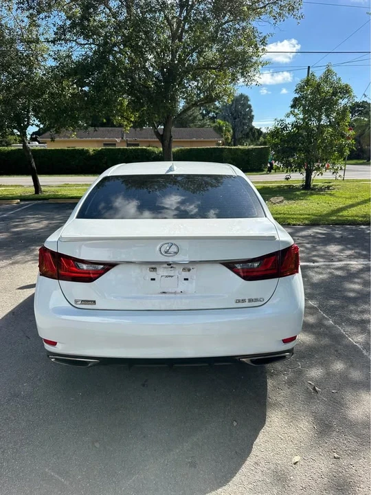 2015 Lexus GS 4th Gen - Image 6 of 15