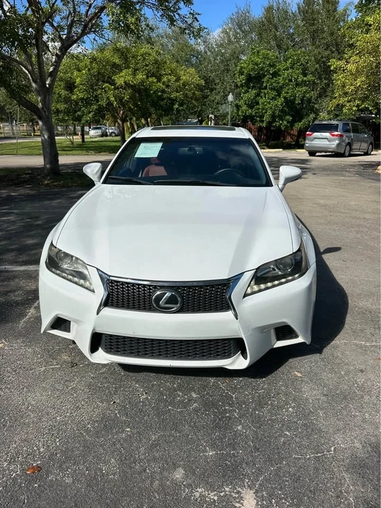 2015 Lexus GS 4th Gen - Image 2 of 15