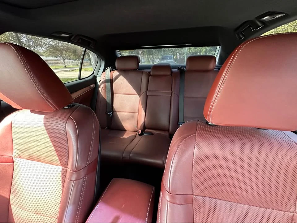 2015 Lexus GS 4th Gen - Image 13 of 15