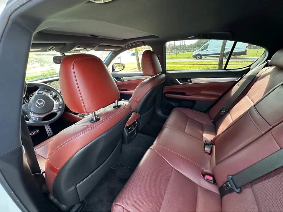 2015 Lexus GS 4th Gen - Image 9 of 15