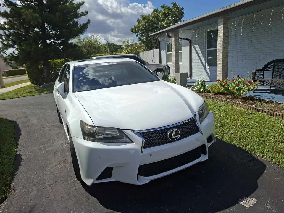 2015 Lexus GS 4th Gen - Image 2 of 19