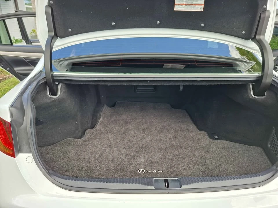 2015 Lexus GS 4th Gen - Image 13 of 19