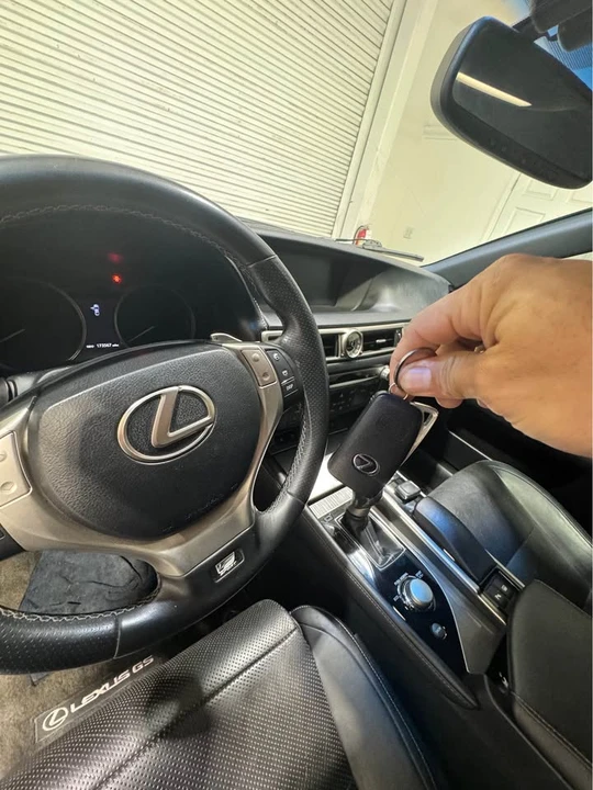 2015 Lexus GS 4th Gen - Image 7 of 13