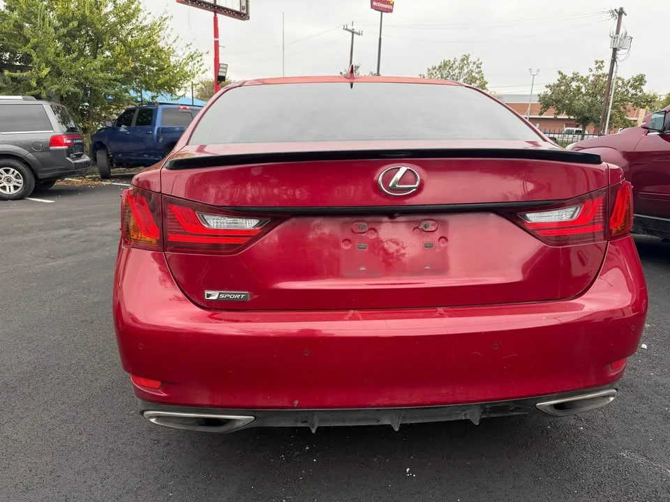 2015 Lexus GS 4th Gen - Image 8 of 16