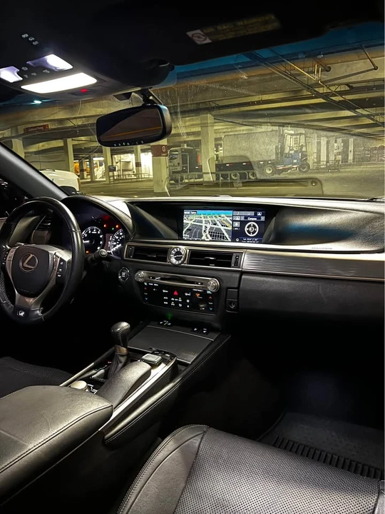 2015 Lexus GS 4th Gen - Image 13 of 18