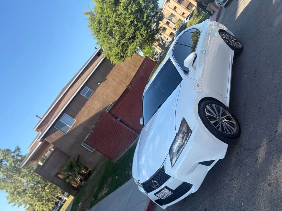 2015 Lexus GS 4th Gen - Image 5 of 7