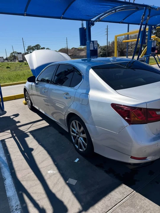 2015 Lexus GS 4th Gen - Image 2 of 3